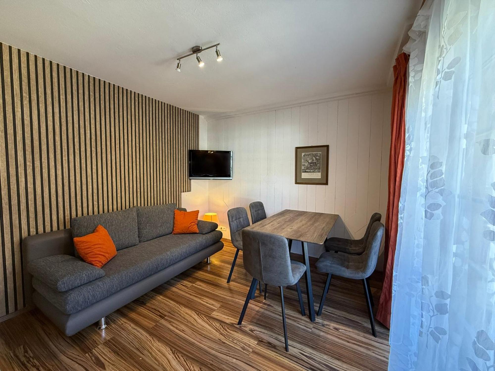 Alpina Appartements มัลล์นิทซ์ ภายนอก รูปภาพ